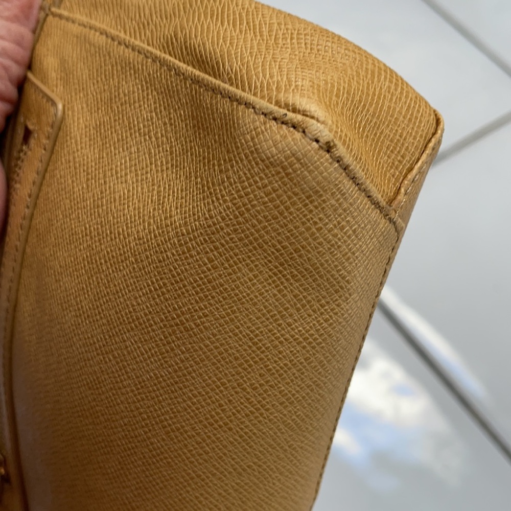 Saks 5th Ave Black Label Crossbody Bag - Picture 10 of 11